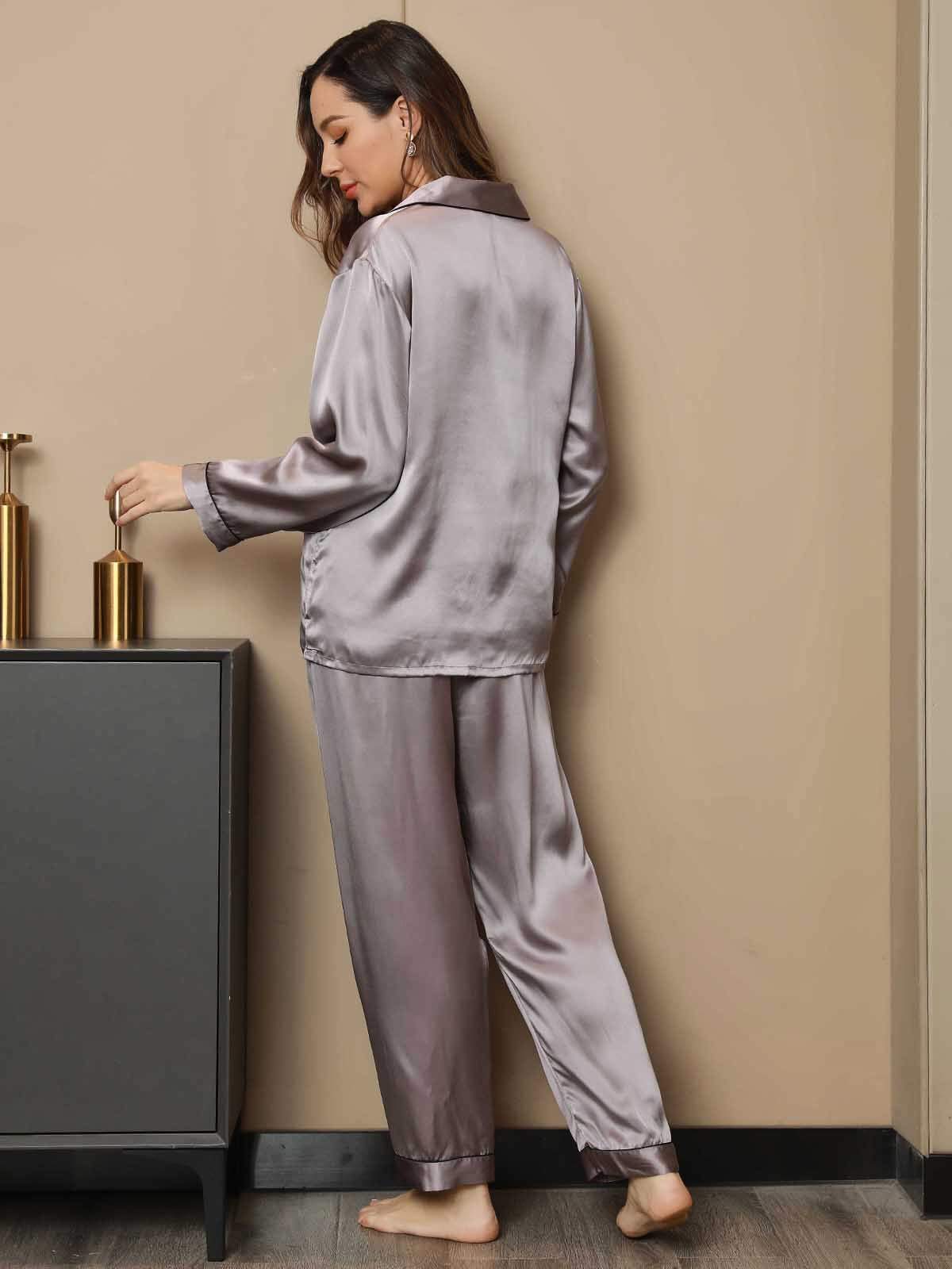Klassieke Pyjama van Pure Zijde met Biesrand, 2-delig
