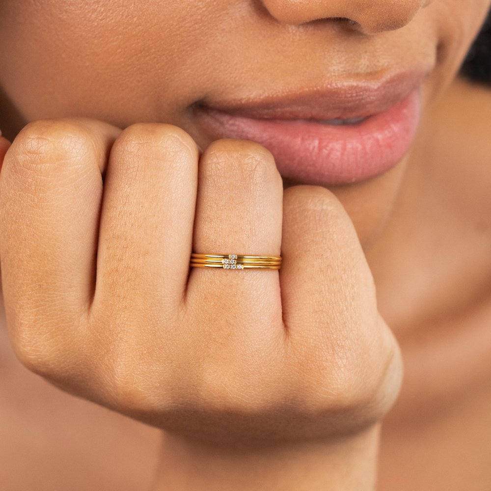 Eula gouden en kristallen ring