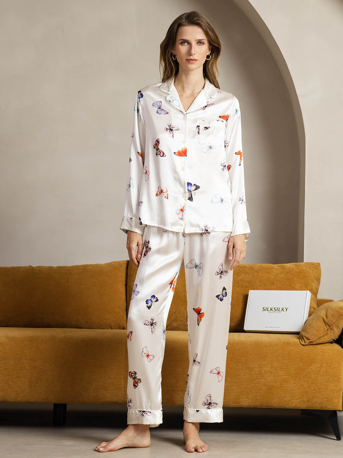 2-teiliges Damen-Pyjama-Set aus reiner Seide mit Paspelierung