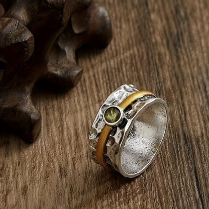 Elegante ring met groene zirkonia