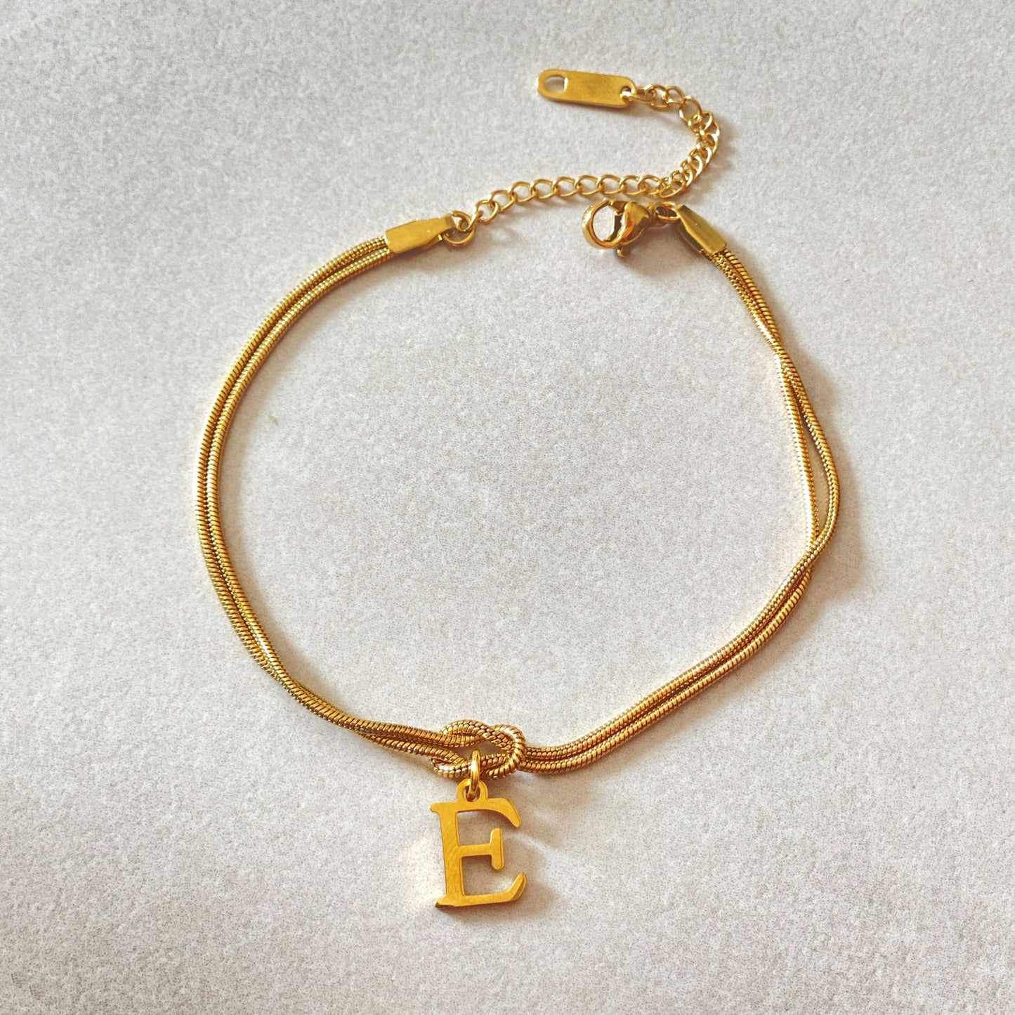 Initiële armband