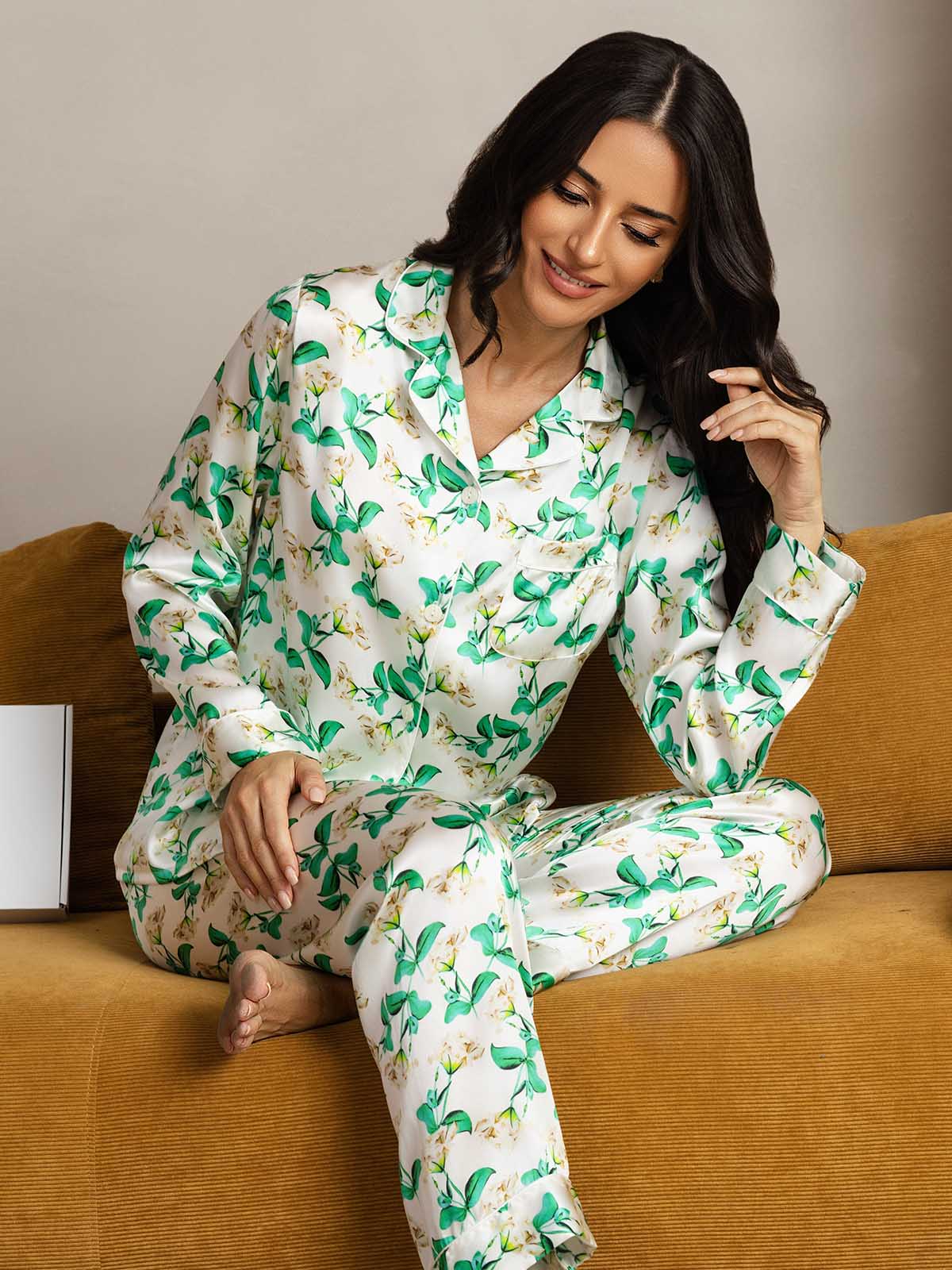 2-teiliges Damen-Pyjama-Set aus reiner Seide mit Paspelierung