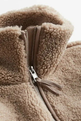 Aven™ – Kuscheliger Teddy-Mantel mit moderner Silhouette