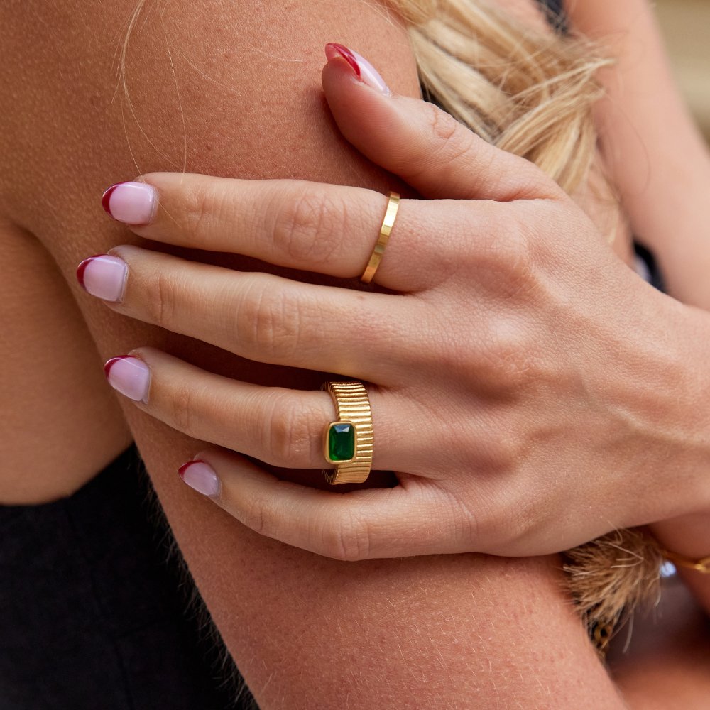 Giana ring in goud en smaragd