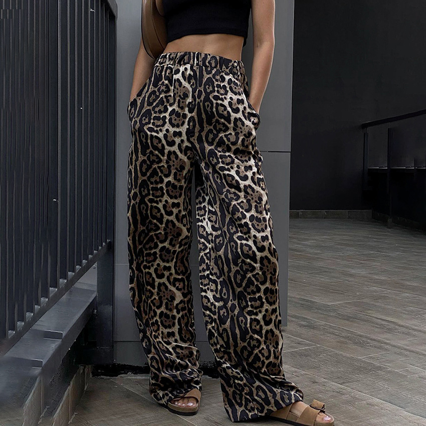Rosea | Hose mit weitem Bein im Leopardenmuster