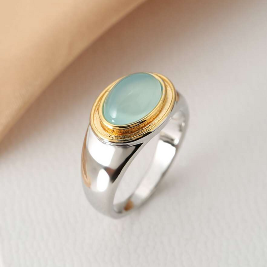 Gabi – Vintage-Grüner-Mondstein-Ring