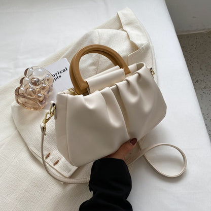 Sac à main pour femme avec effet de cuir à volants, style moderne - Amélie
