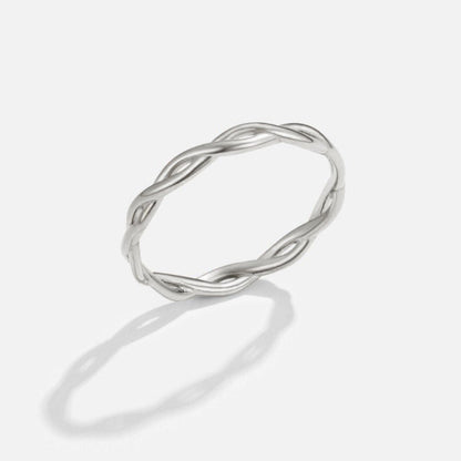 Zilveren gedraaide ring met oneindigheidsteken