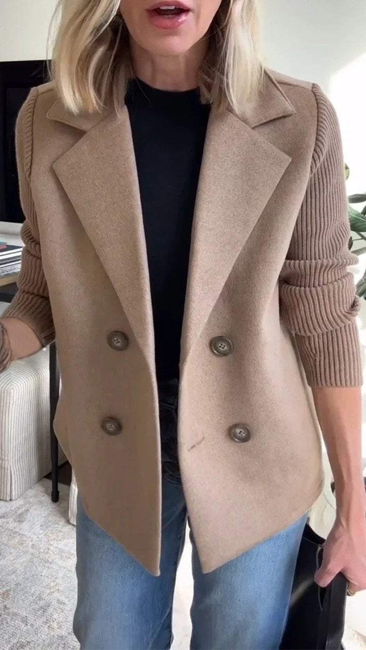 Alesia – Chique en Casual Blazer met Knopen