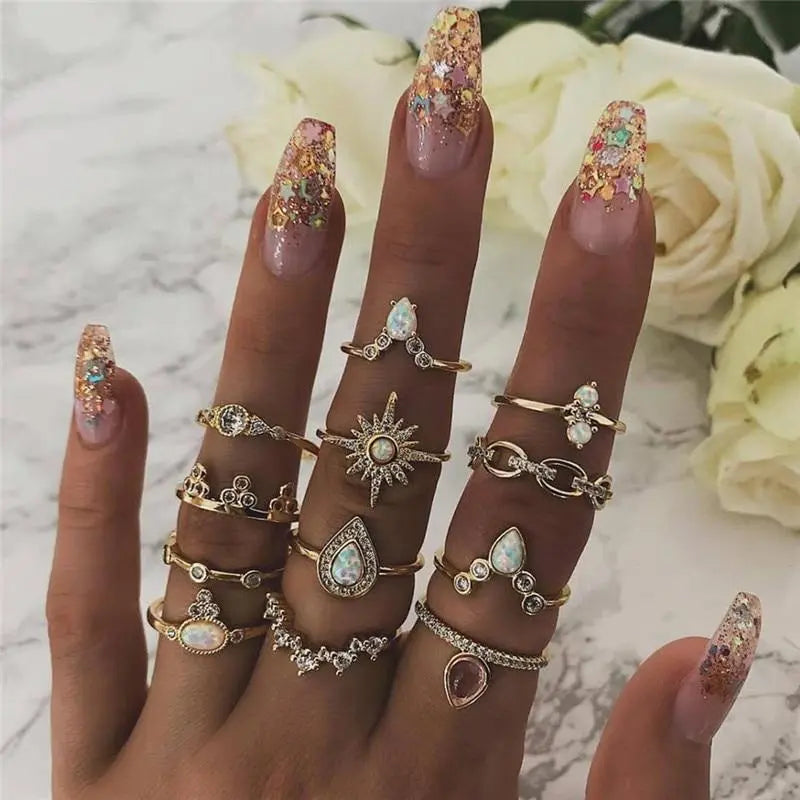 Einzigartiges Set mit 8 bis 12 Ringen