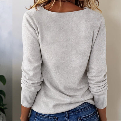 Grauer Langarm-Pullover ohne Muster