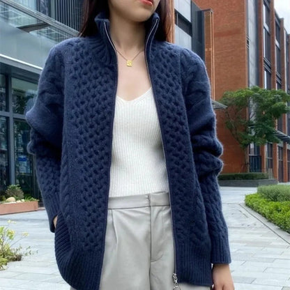 Cozy | Zopfmuster-Strickjacke
