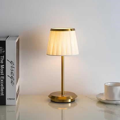 Klassische elegante Tischlampe