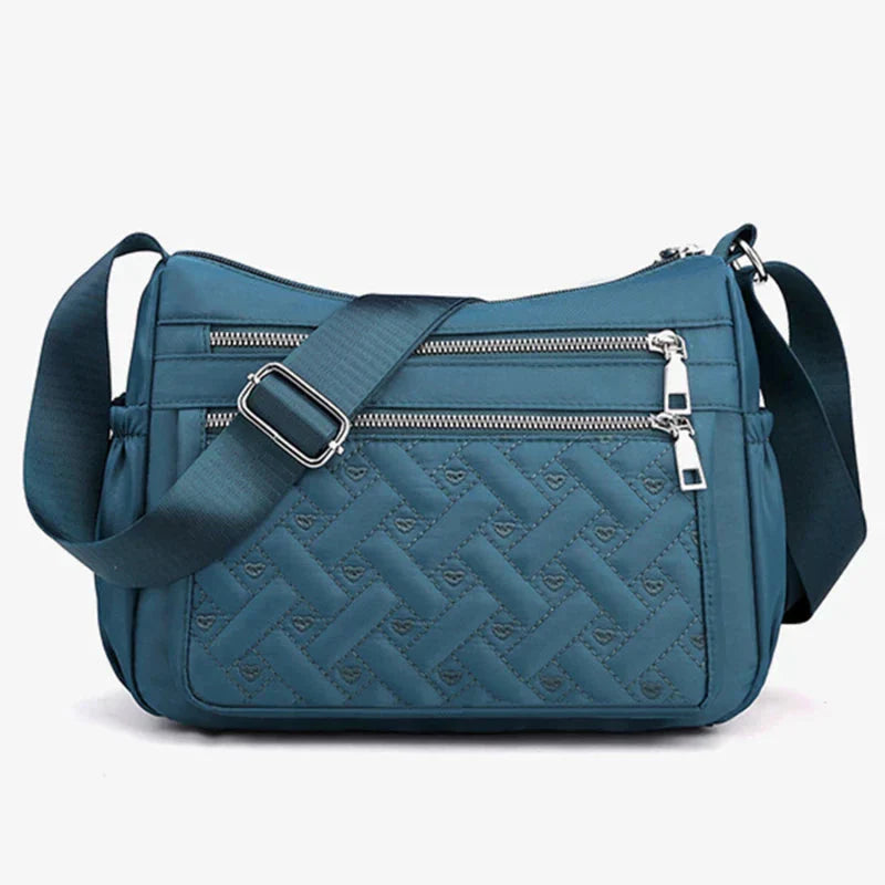 Quynh - Nylon Schultertasche