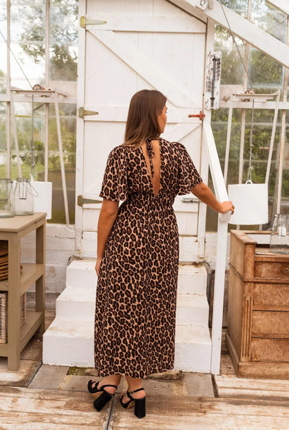 Elvina™ – Leopard Print Maxi Dress