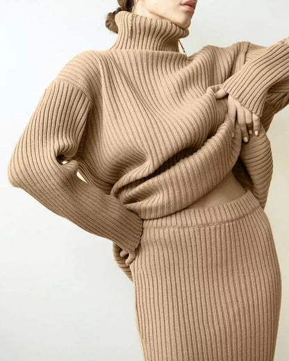 INAYA™ - Gemütliches Strickset mit Rollkragen