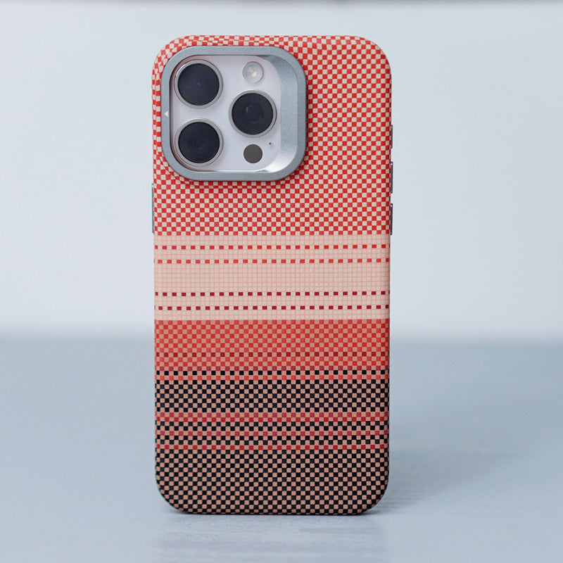 PixelWeave MagSafe® iPhone hoesje