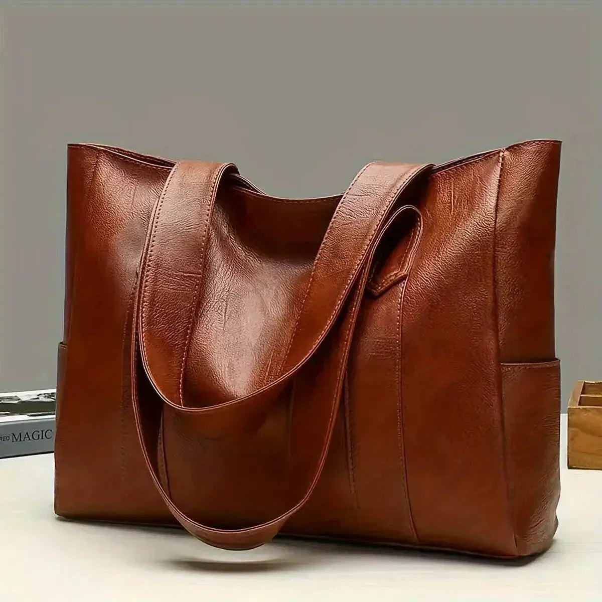 Ava - Echtes Schultertasche
