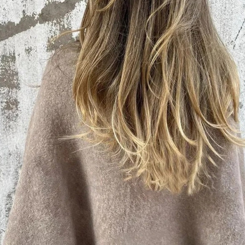 Elise™ | Chique korte jas met uitlopende mouwen
