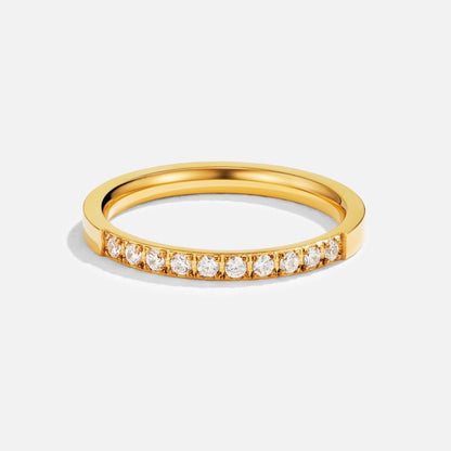 Bague en cristal à la beauté intemporelle