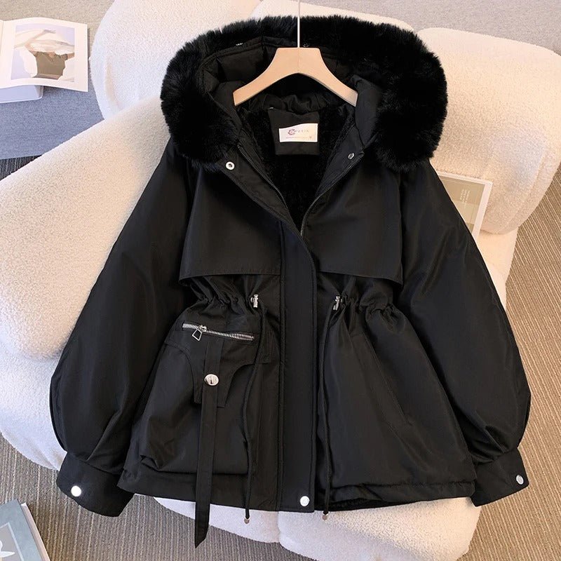 Amity™ | Elegante Winter-Daunenjacke mit Fell