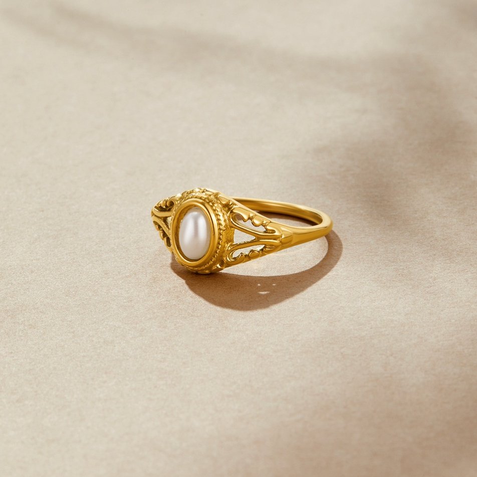 Royal-Vintage-Perlenring