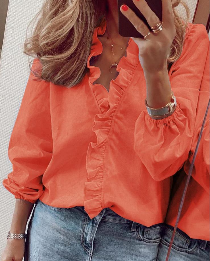 Caroline | Blouse met ruches en V-hals
