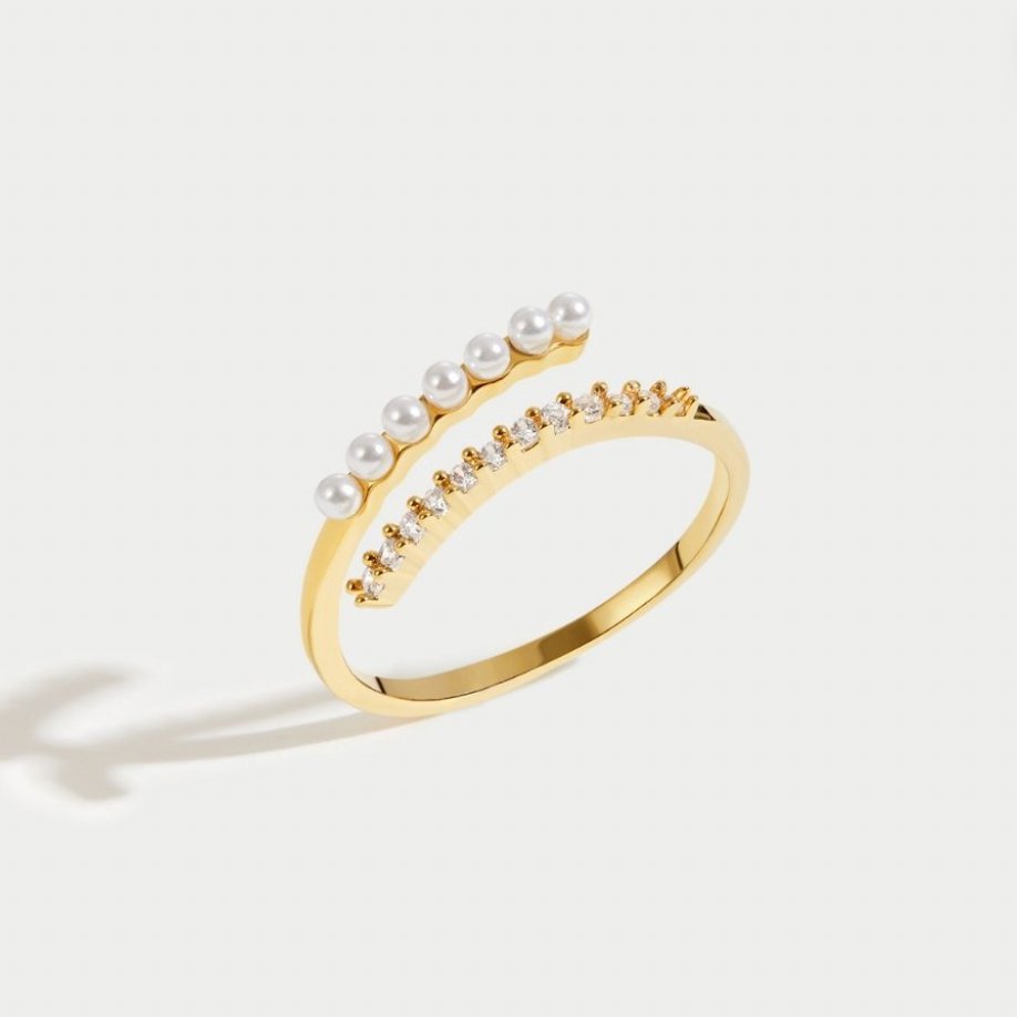 Ring 'Wrap Me' met kralen en kristallen